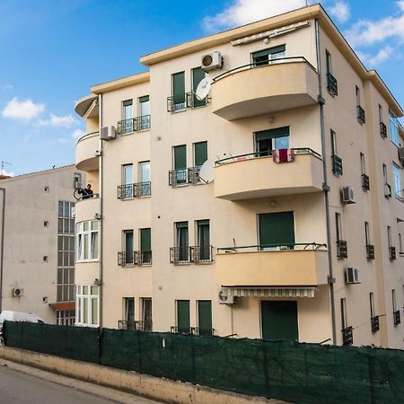 Apartman Ruza Apartamento Trogir Exterior foto