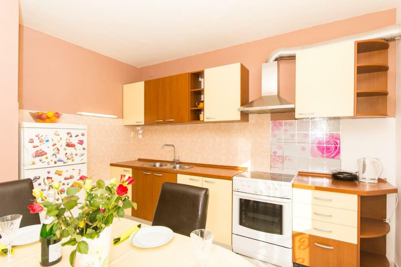Apartman Ruza Apartamento Trogir Exterior foto