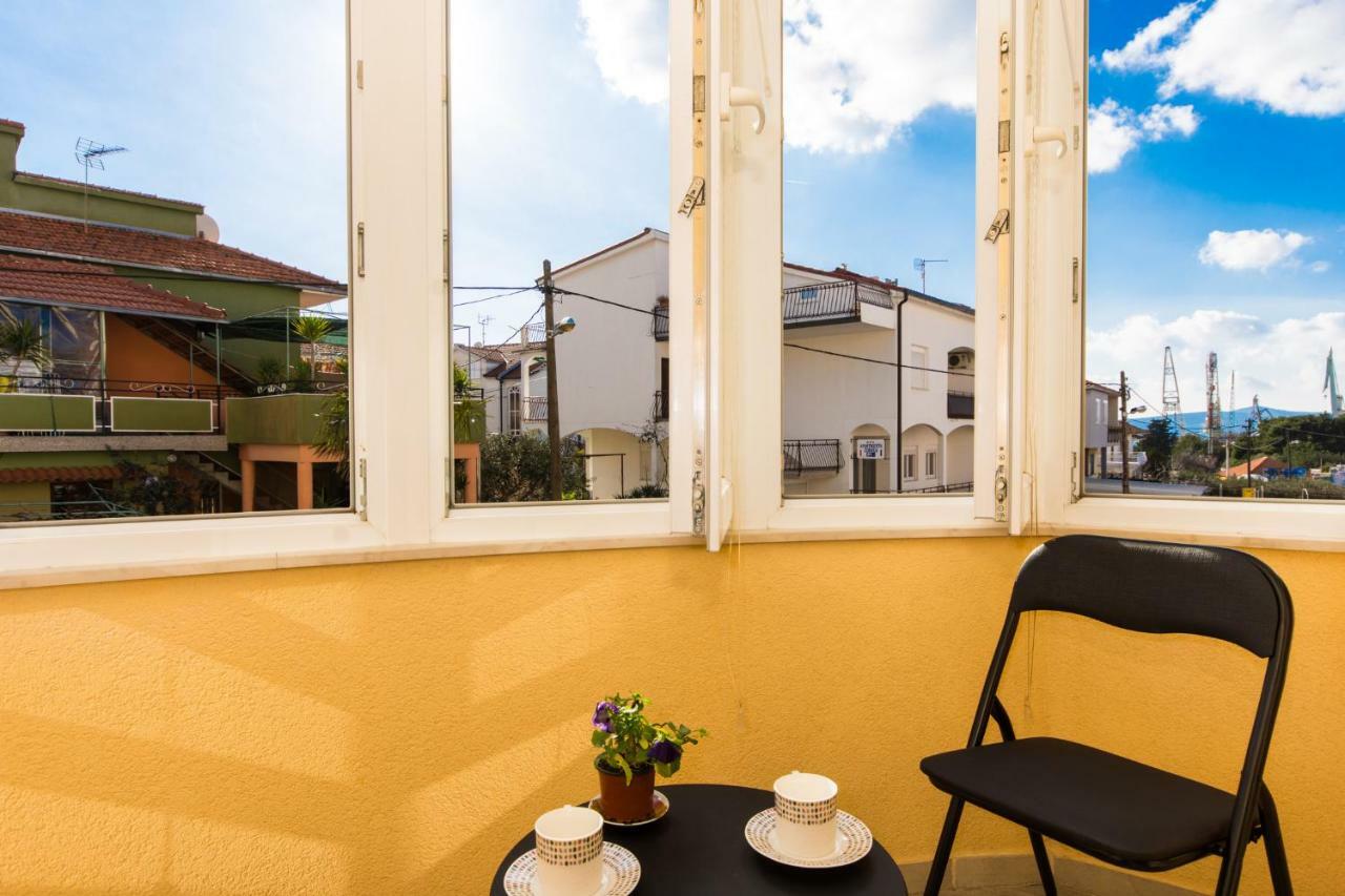 Apartman Ruza Apartamento Trogir Exterior foto