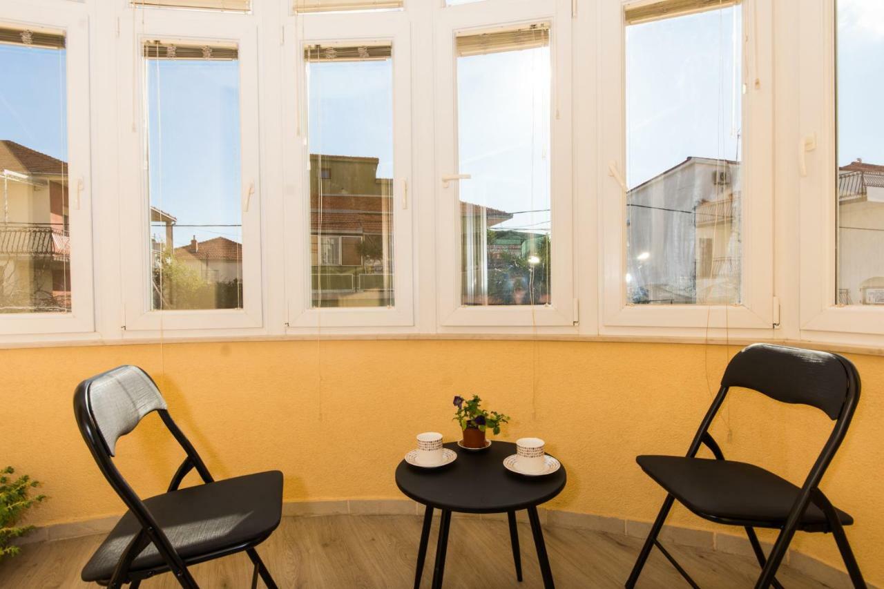 Apartman Ruza Apartamento Trogir Exterior foto